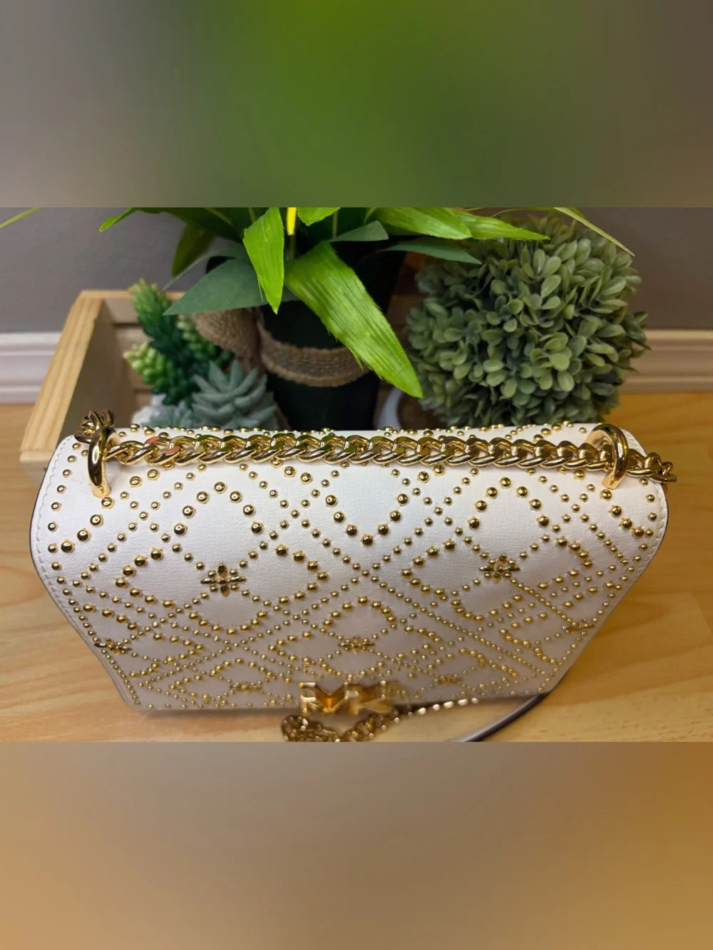 Michael Kors White Istanbul Mott Large Chain Crossbody